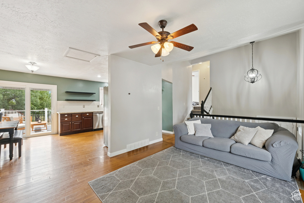 1110 N 250 W Layton, UT 84041