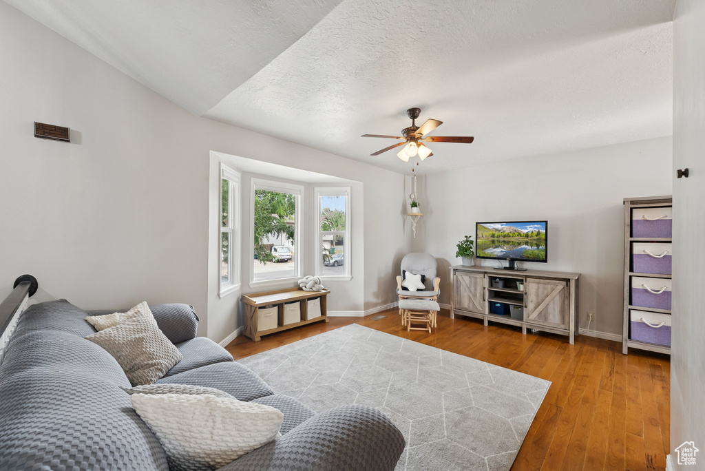 1110 N 250 W Layton, UT 84041