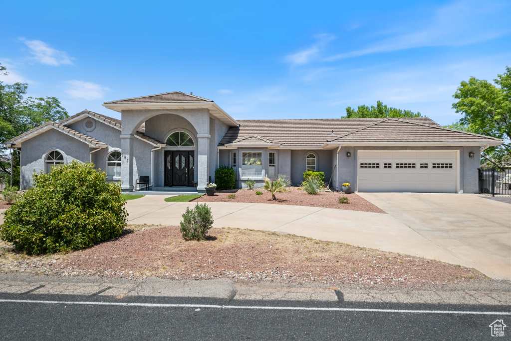 Photo 41 for MLS #2100218 at 985 E Fort Pierce Dr