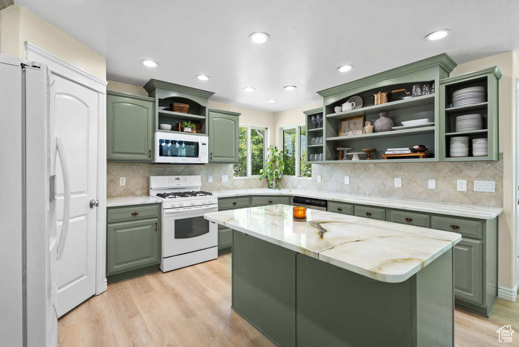 934 N 1385 W Clinton, UT 84015