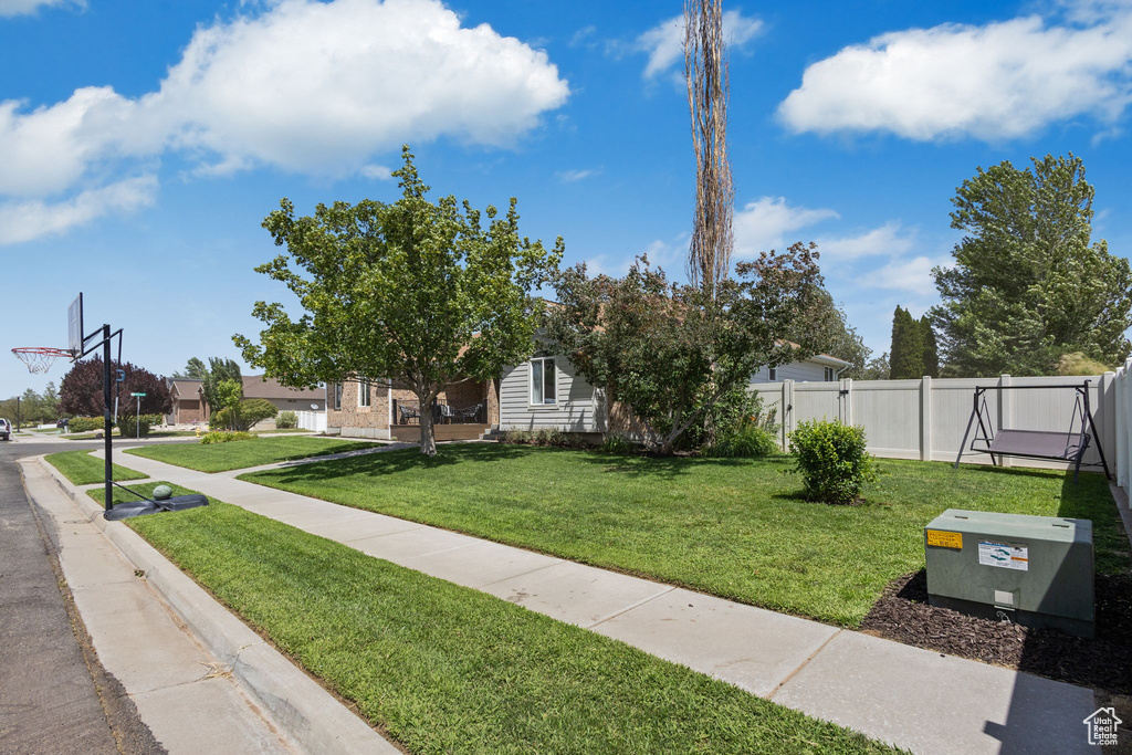 934 N 1385 W Clinton, UT 84015