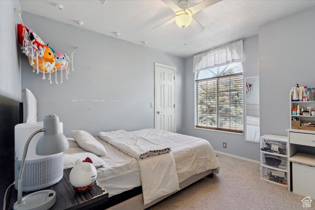 5627 W WALNUT RIDGE CIR Salt Lake City, UT 84118