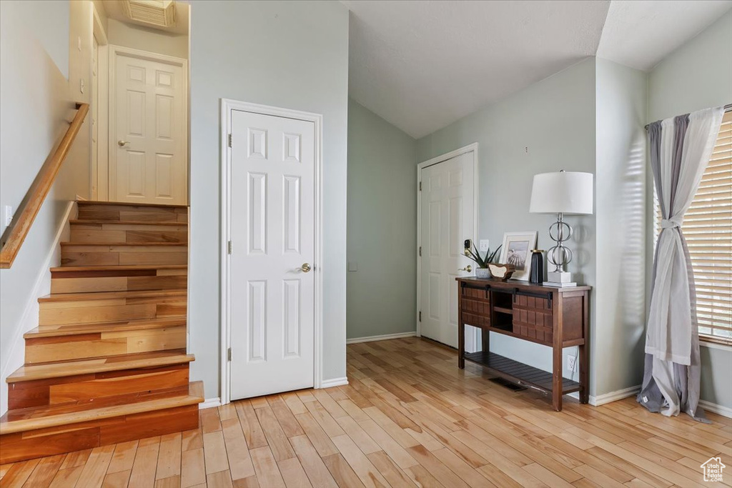 5627 W WALNUT RIDGE CIR Salt Lake City, UT 84118