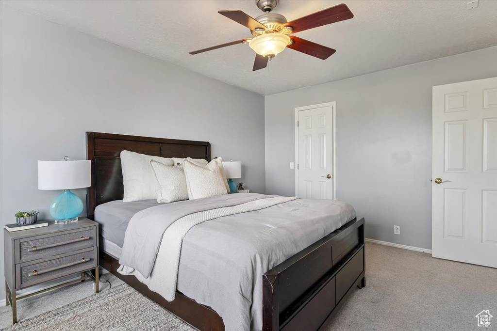 5627 W WALNUT RIDGE CIR Salt Lake City, UT 84118