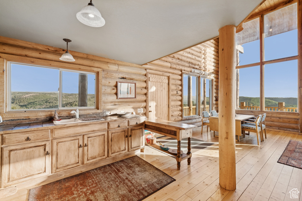  Woodland, UT 84036