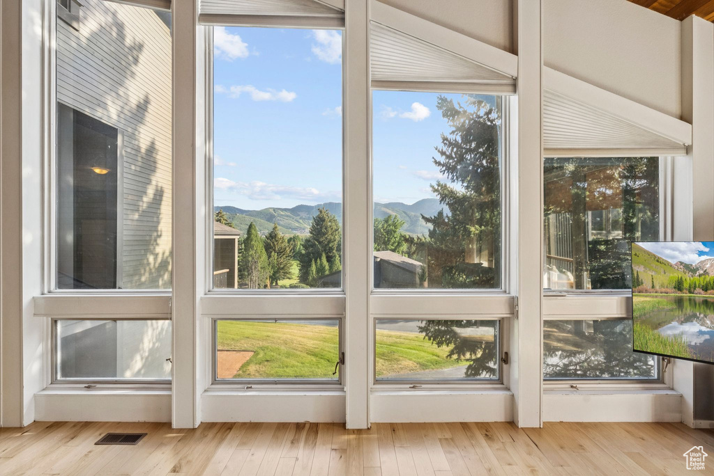 2574 FAIRWAY VILLAGE DR Park City, UT 84060