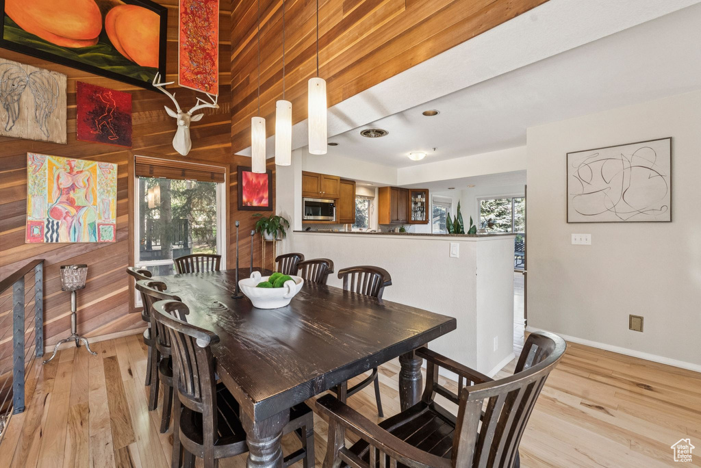 2574 FAIRWAY VILLAGE DR Park City, UT 84060