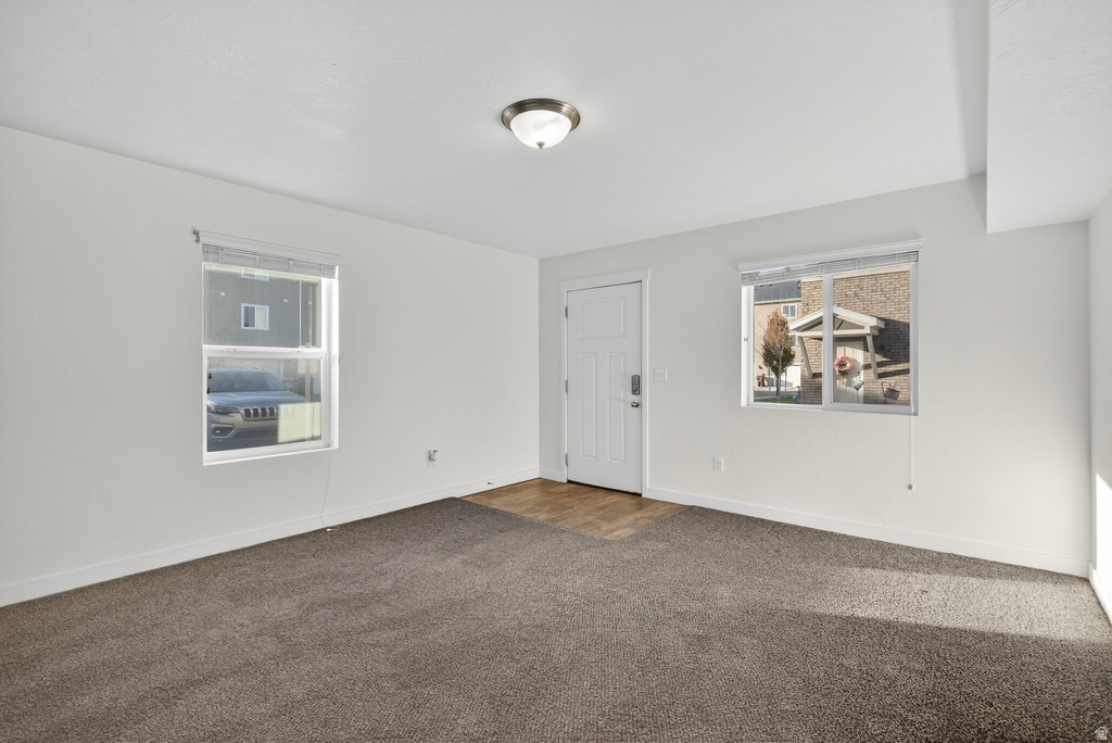 37 E 670 N Vineyard, UT 84059