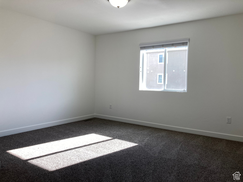 37 E 670 N Vineyard, UT 84059
