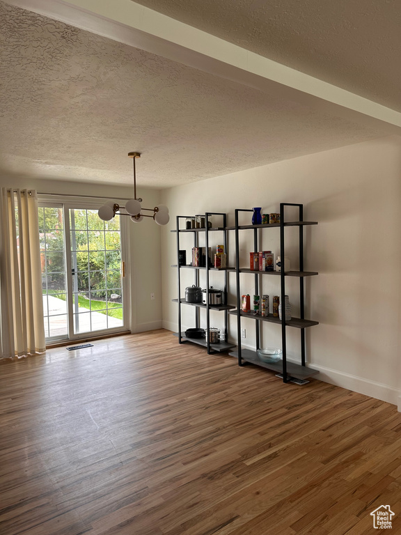 Photo 10 for MLS #2100261 at 846 N 60 East