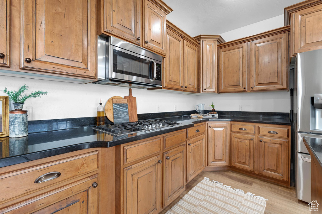 2177 S CENTENNIAL BLVD Saratoga Springs, UT 84045
