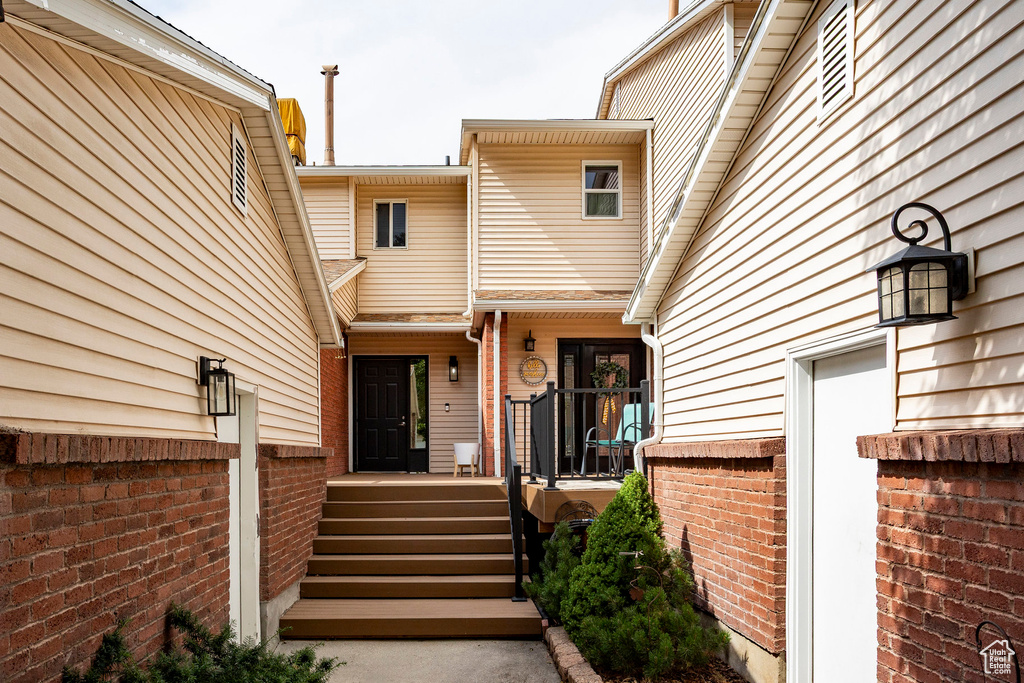 1075 E 8320 S Sandy, UT 84094