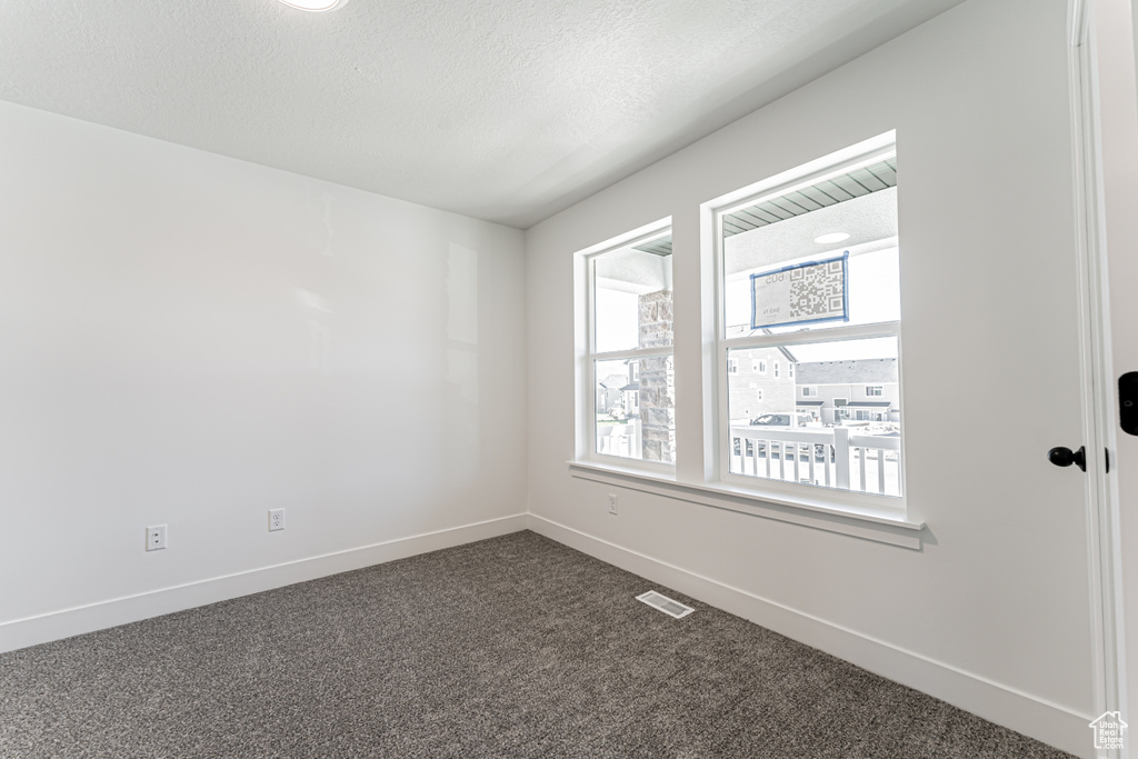 Photo 2 for MLS #2100271 at 949 N Banner Dr #605