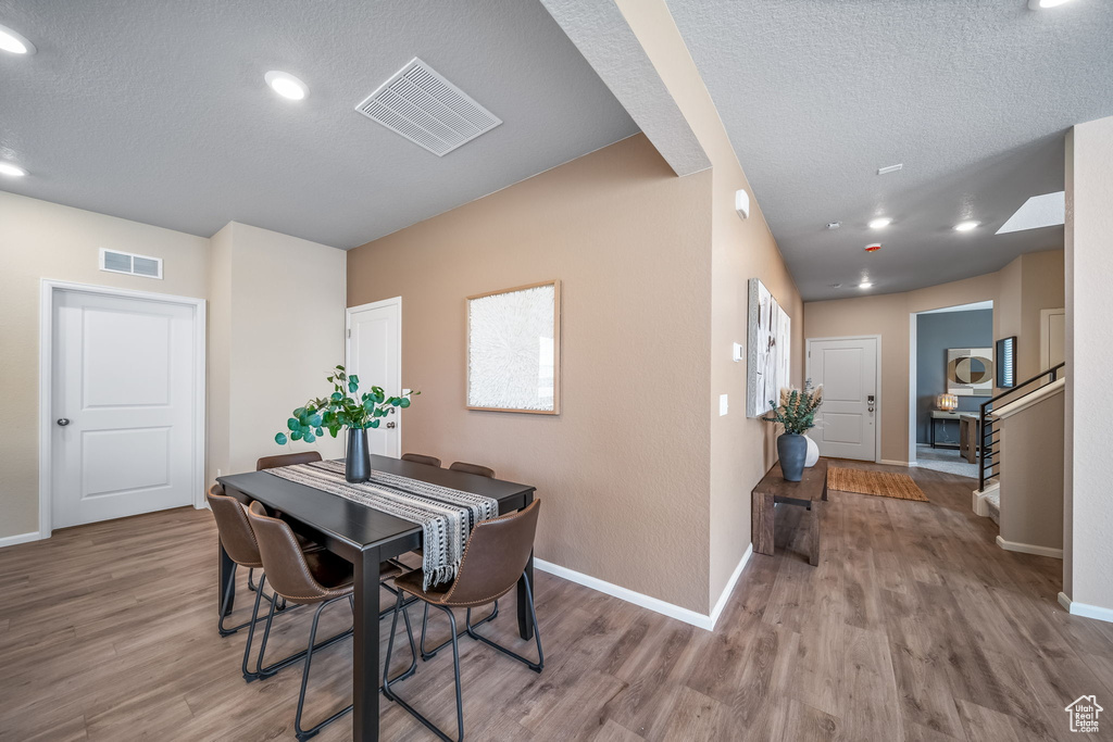 Photo 2 for MLS #2100280 at 126 N Bear River Rd #135
