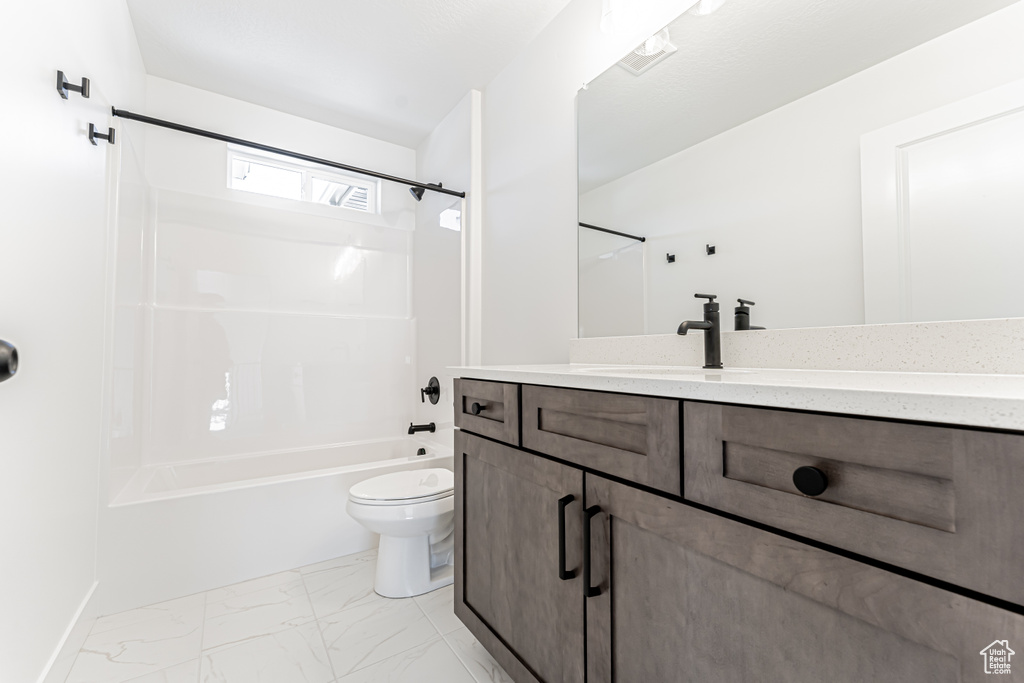 Photo 10 for MLS #2100281 at 933 N Banner Dr #607