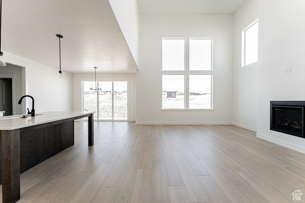 Photo 3 for MLS #2100281 at 933 N Banner Dr #607