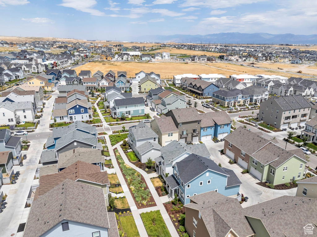 6711 W SKIP ROCK RD South Jordan, UT 84009