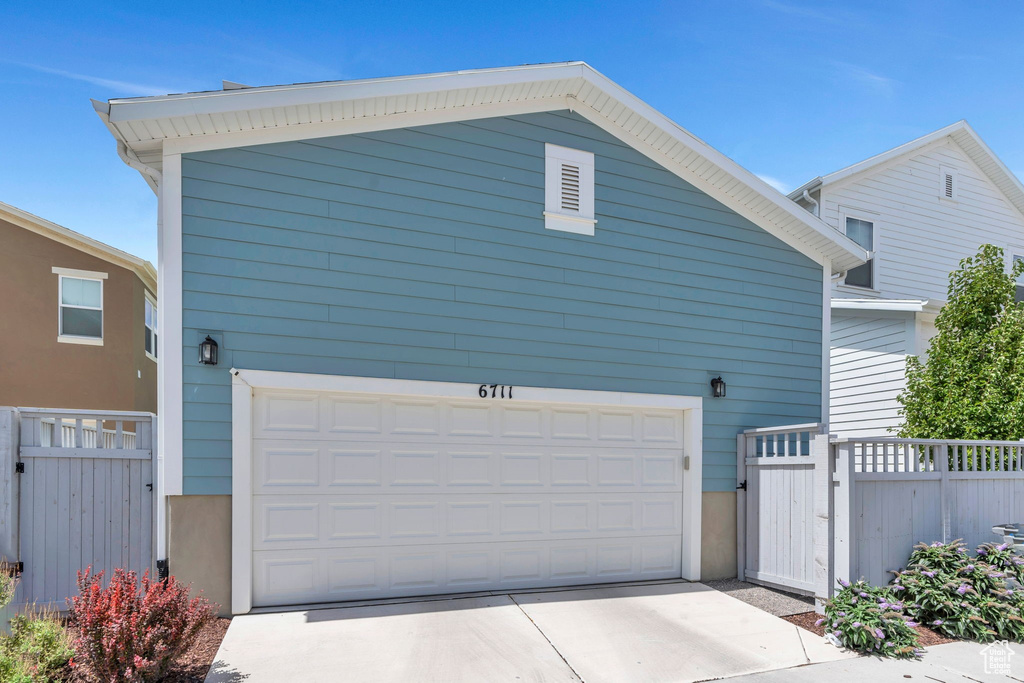 6711 W SKIP ROCK RD South Jordan, UT 84009