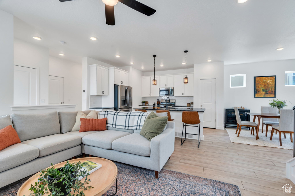 6711 W SKIP ROCK RD South Jordan, UT 84009