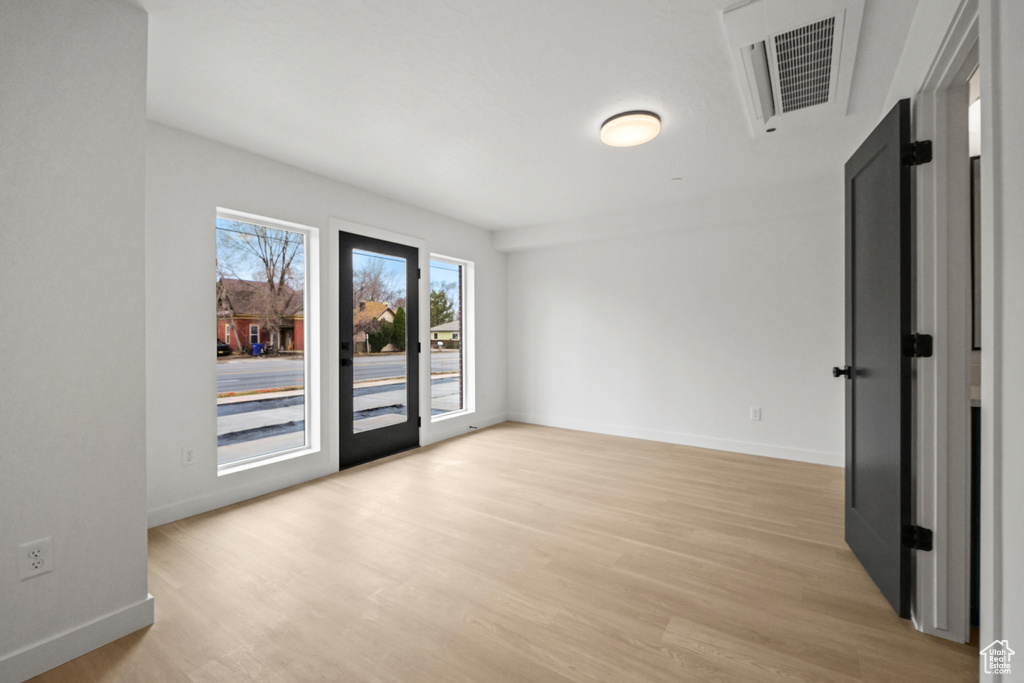 566 E DOLORES CV #3 South Salt Lake, UT 84106