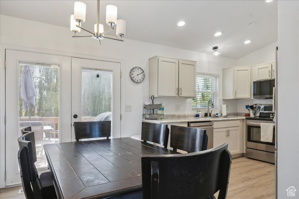 2447 W 2000 N Clinton, UT 84015