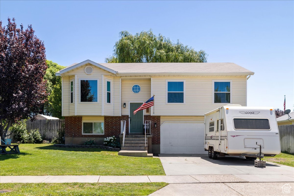 2447 W 2000 N Clinton, UT 84015