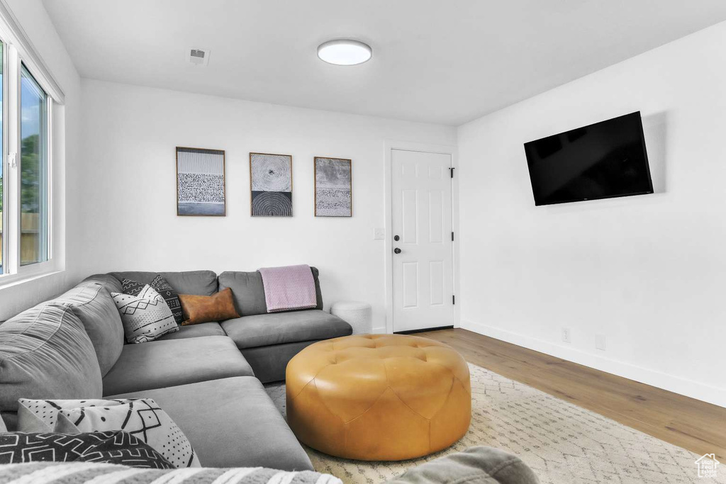 4031 S 6820 W West Valley City, UT 84128