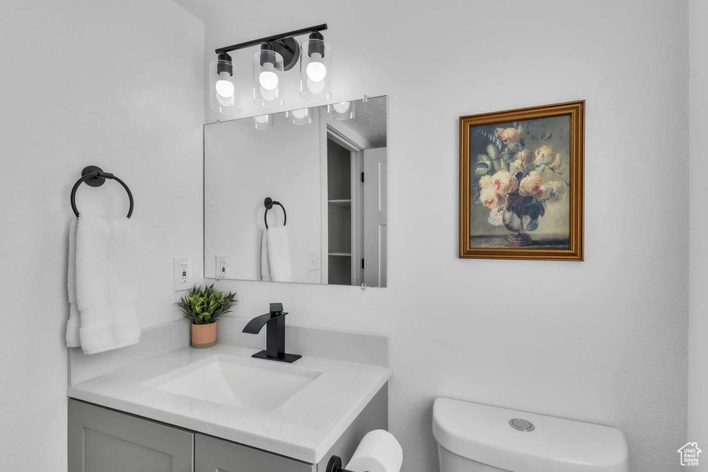 4031 S 6820 W West Valley City, UT 84128
