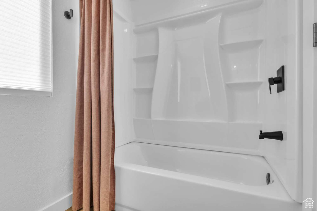 4031 S 6820 W West Valley City, UT 84128