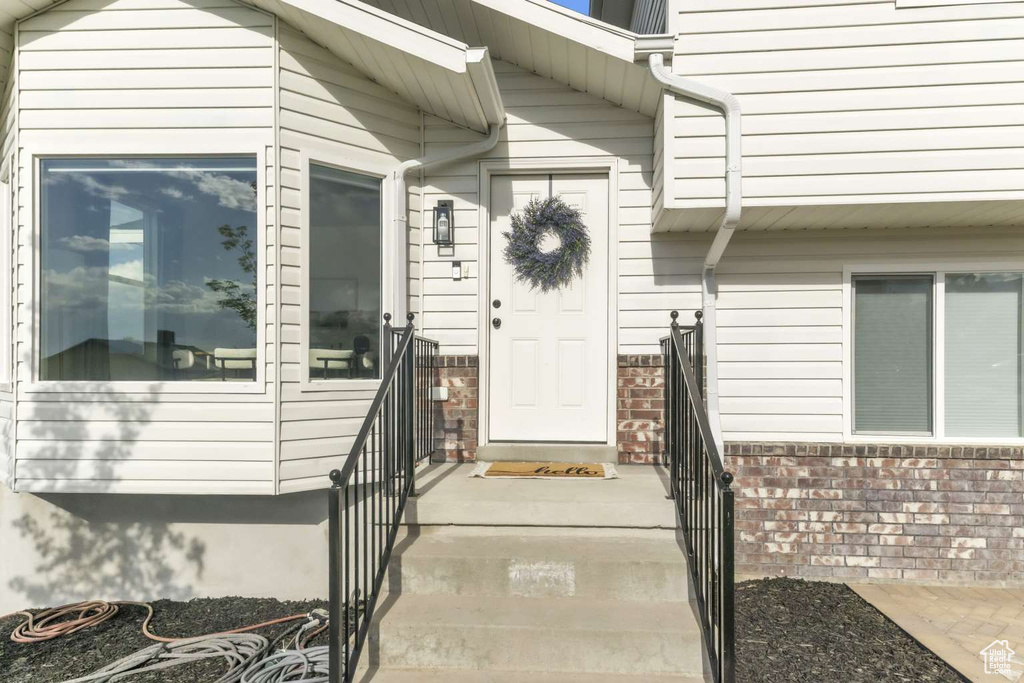 4031 S 6820 W West Valley City, UT 84128