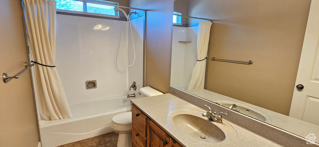 2226 S MAVERICK RD Saratoga Springs, UT 84045
