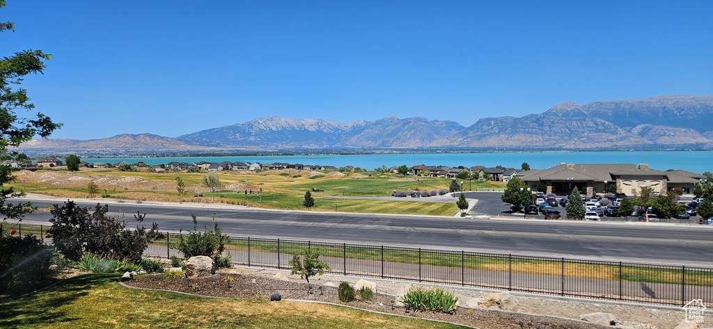 2226 S MAVERICK RD Saratoga Springs, UT 84045