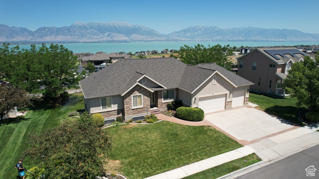 2226 S MAVERICK RD Saratoga Springs, UT 84045