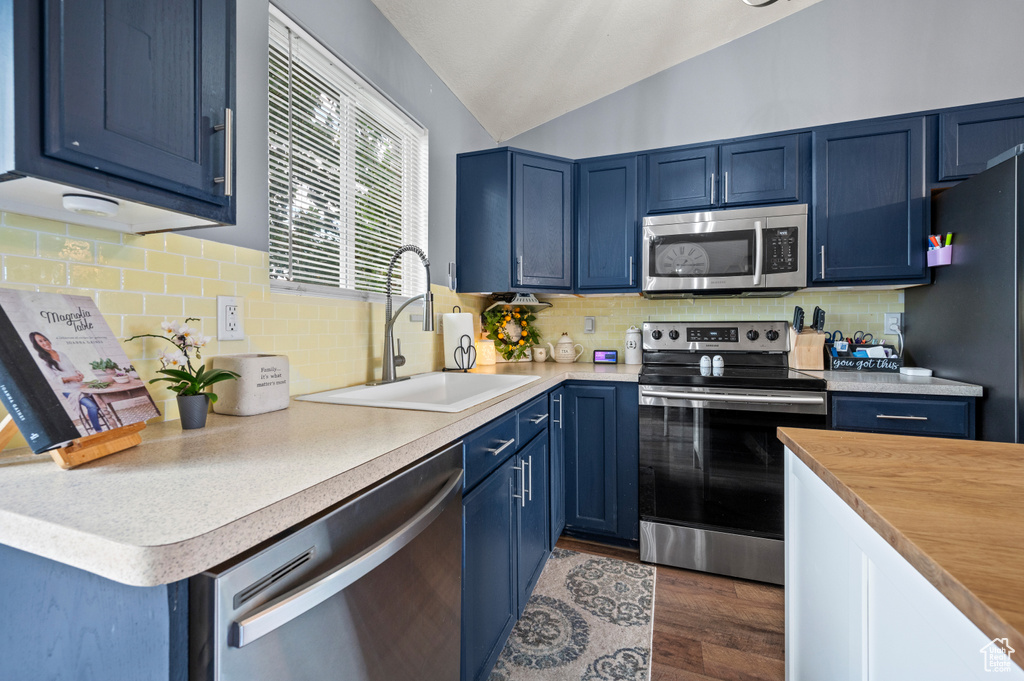 1653 W 600 N Clinton, UT 84015