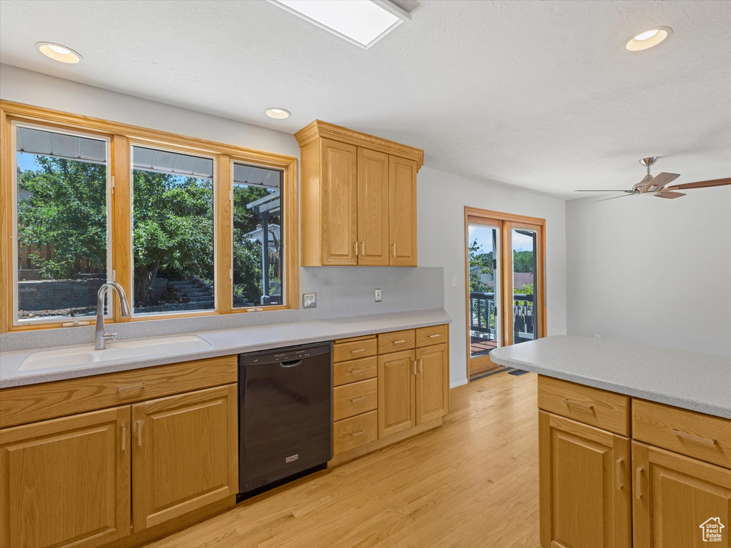 1639 HEATHER DR Layton, UT 84040