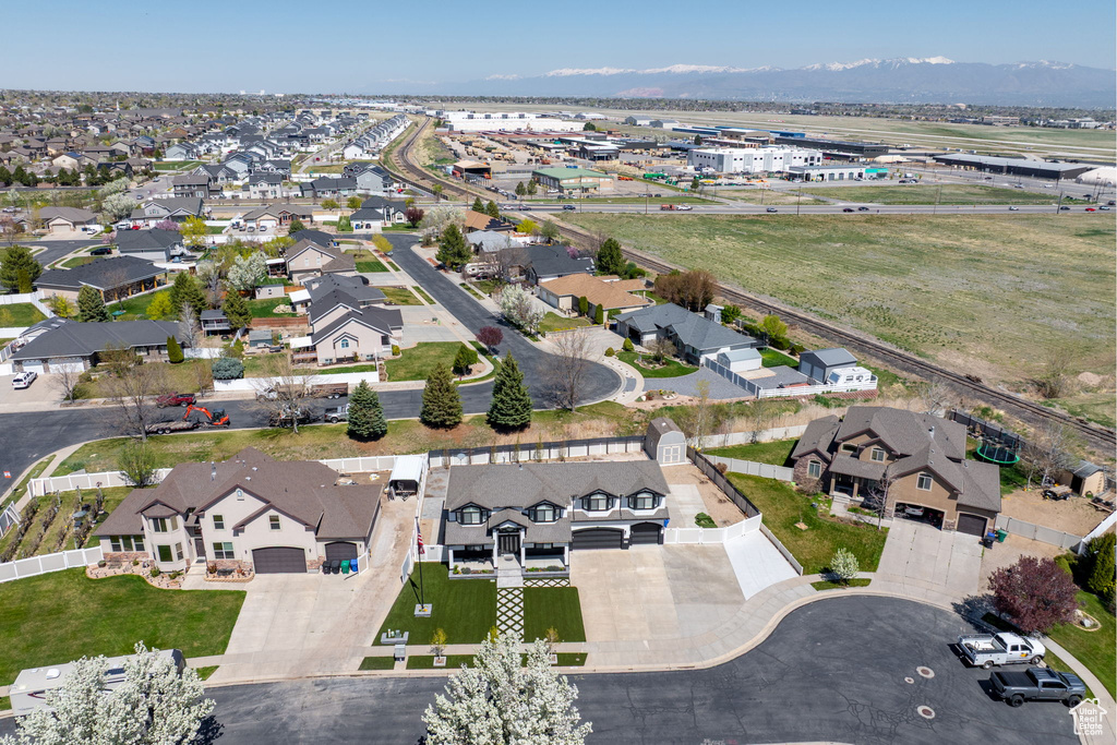 4634 W BALDY DR West Jordan, UT 84088