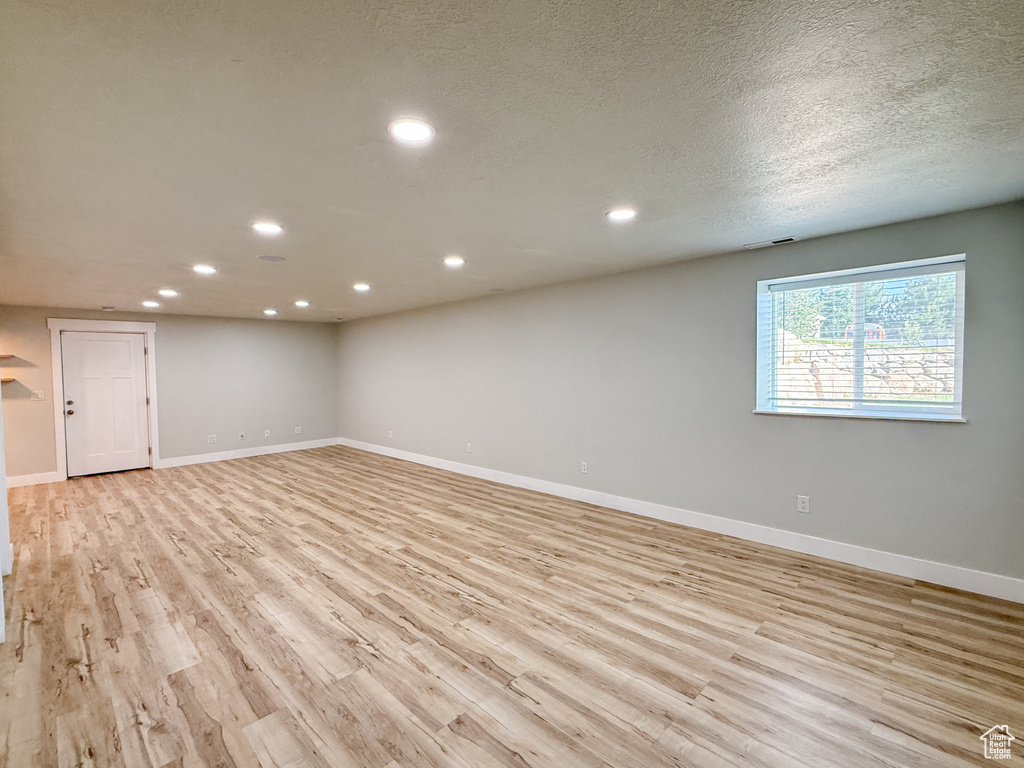 581 W 7550 S Willard, UT 84340
