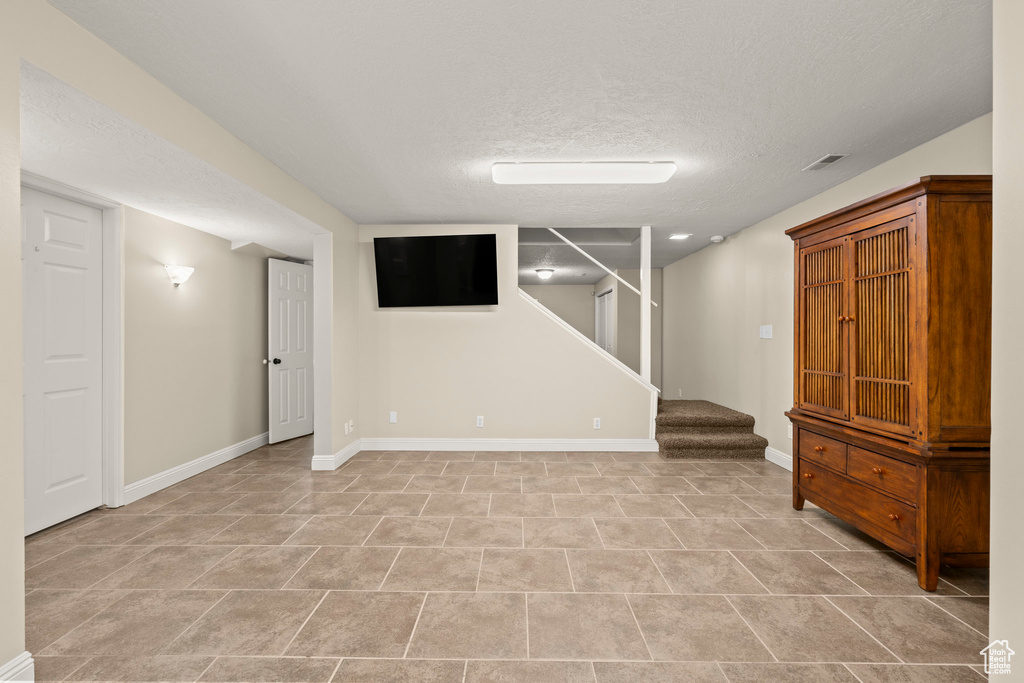 9460 S DUNSINANE DR South Jordan, UT 84009