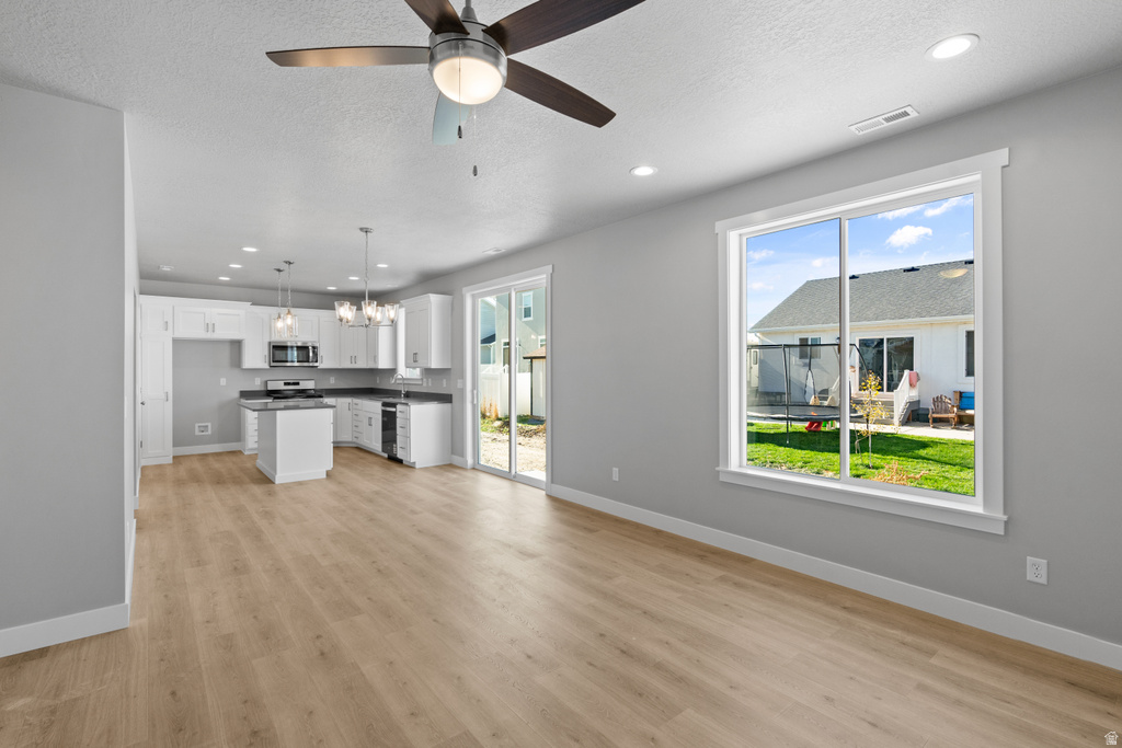 931 N 215 W Santaquin, UT 84655