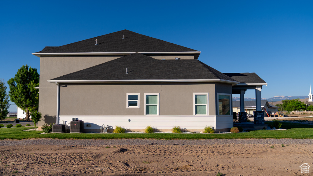10615 W 14500 S Axtell, UT 84621