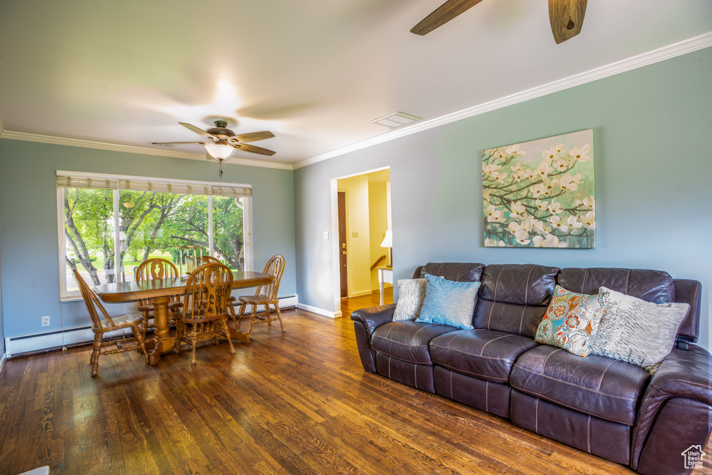 557 OAKLEAF LN North Salt Lake, UT 84054