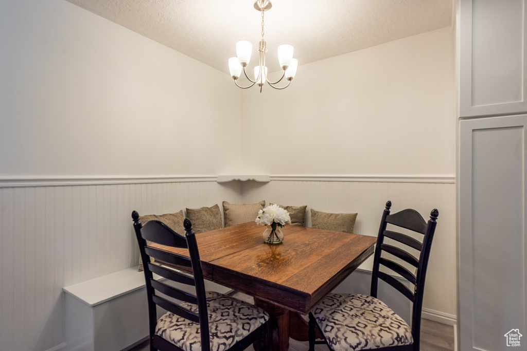 557 OAKLEAF LN North Salt Lake, UT 84054