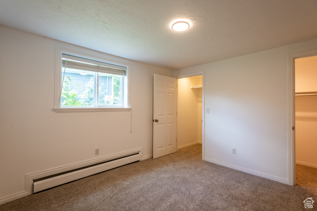 557 OAKLEAF LN North Salt Lake, UT 84054