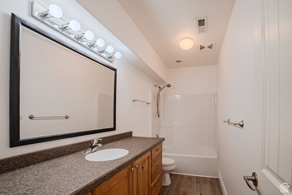 1563 S 850 E Orem, UT 84097