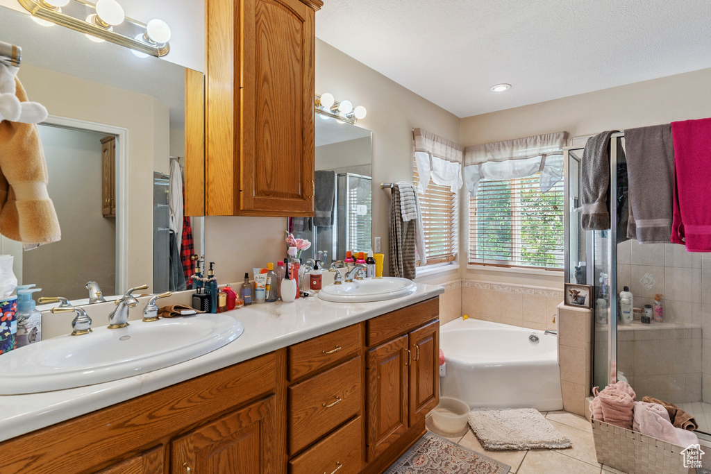 1317 W 2275 S Syracuse, UT 84075