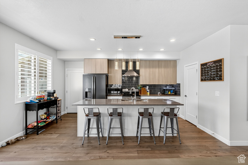 2383 W 3225 S West Haven, UT 84401