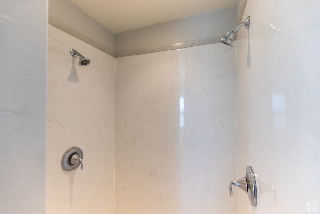 520 E 100 S Hyde Park, UT 84318