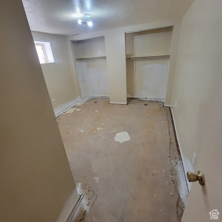 173 W 5200 S Washington Terrace, UT 84405