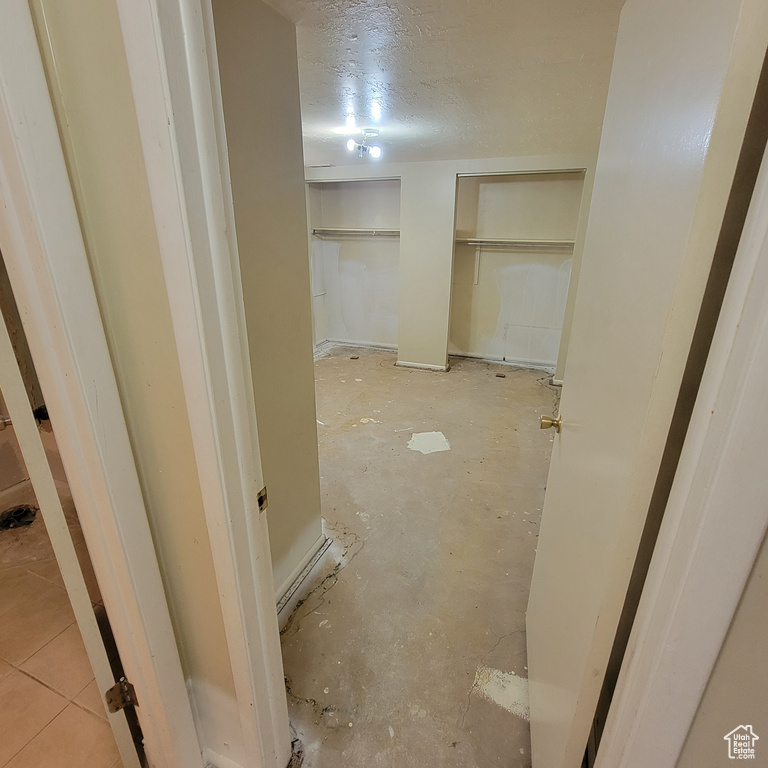 173 W 5200 S Washington Terrace, UT 84405