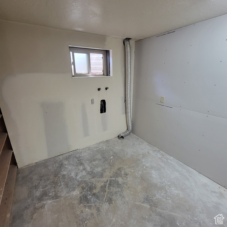 173 W 5200 S Washington Terrace, UT 84405